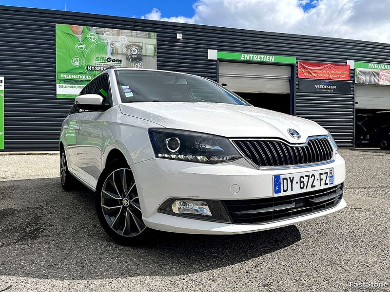 SKODA FABIA 2015