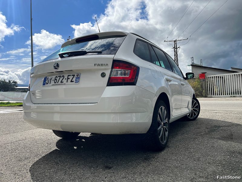 SKODA FABIA 2015