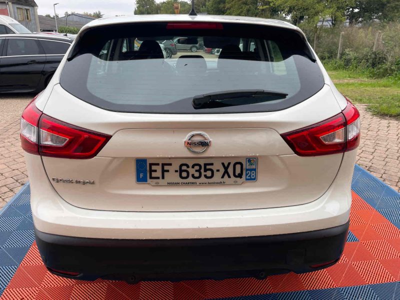 NISSAN QASHQAI 2016 II SUV  1.5 dCi