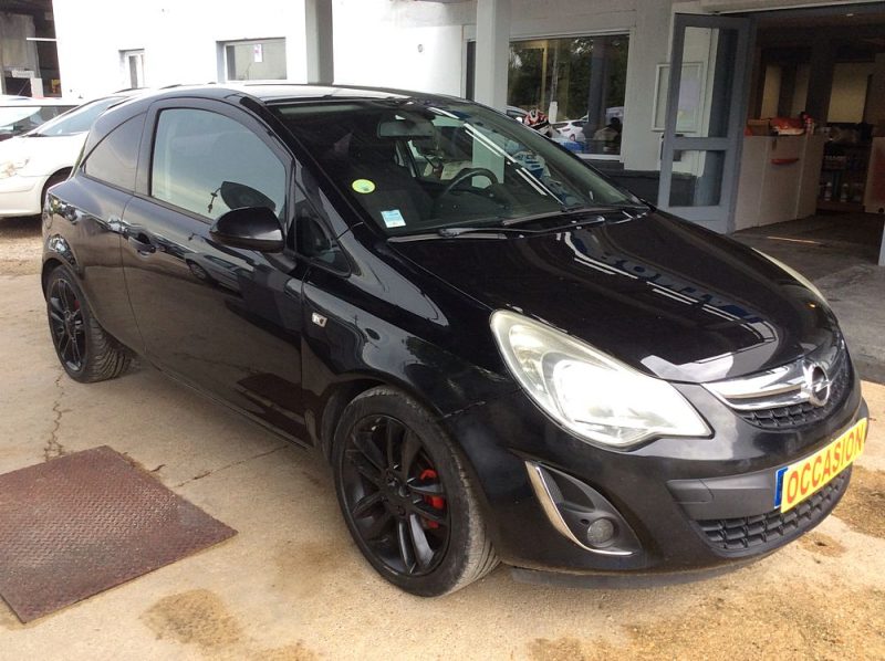 OPEL CORSA  75CH COLOR EDITION