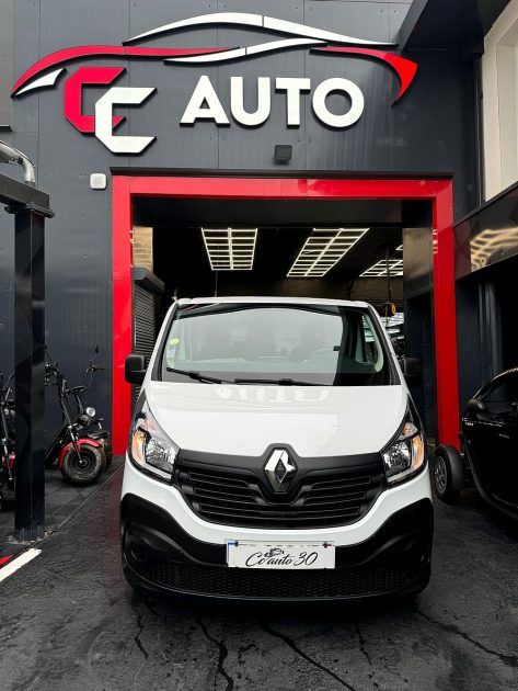 RENAULT TRAFIC 2018