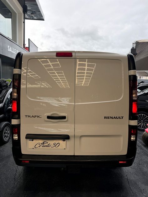 RENAULT TRAFIC 2018