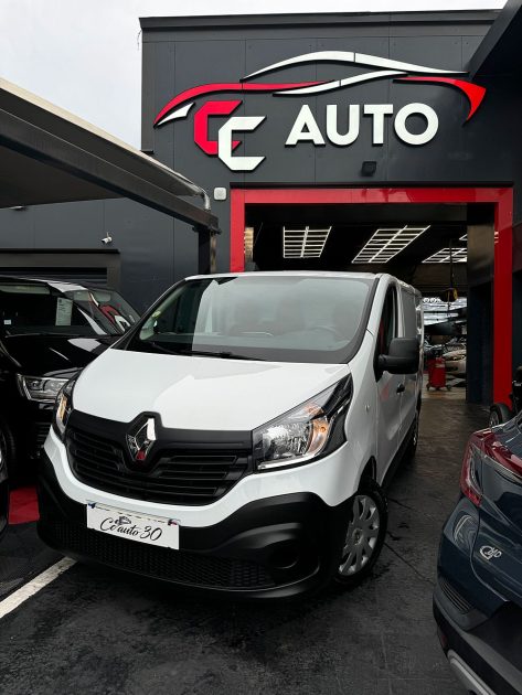 RENAULT TRAFIC 2018