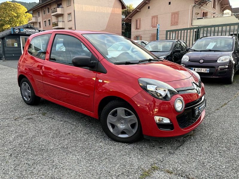 RENAULT TWINGO II 1.2i 75CV