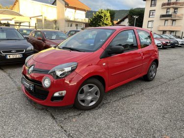 RENAULT TWINGO II 1.2i 75CV