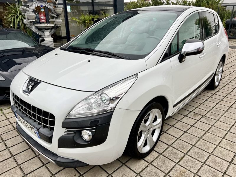 PEUGEOT 3008 2.0 HDi 165CH FÉLINE 