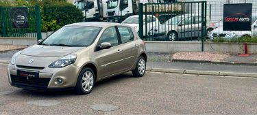 RENAULT CLIO III 1.2 LEV 75 AUTOMATIQUE