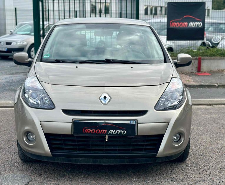 RENAULT CLIO III 1.2 LEV 75 AUTOMATIQUE