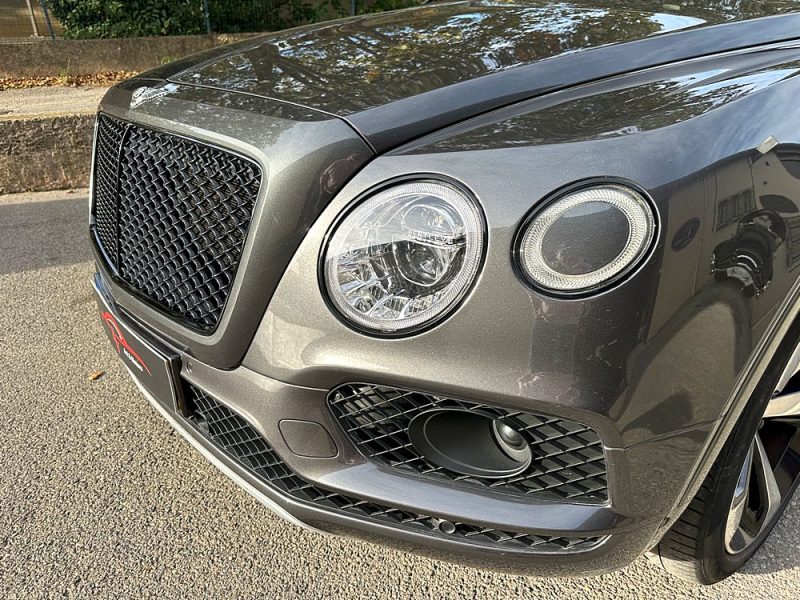 BENTLEY BENTAYGA HYBRID 2019