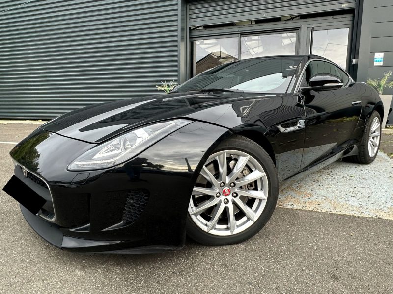 JAGUAR F-Type COUPE 3.0 V6 340 R-Dynamic*1°Main*PANO*CAMERA*MERIDIAN*