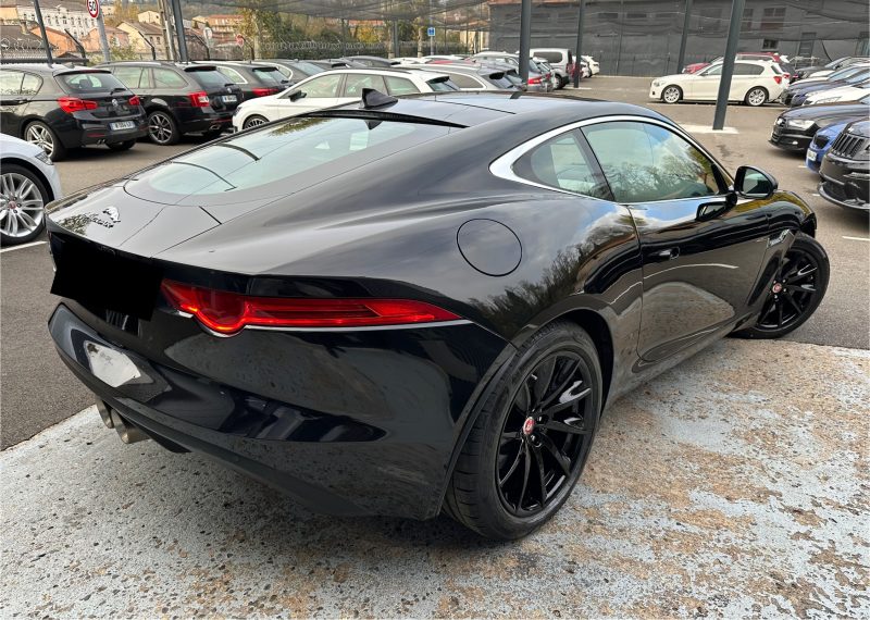 JAGUAR F-Type COUPE 3.0 V6 340 R-Dynamic*1°Main*PANO*CAMERA*MERIDIAN*