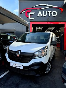 RENAULT TRAFIC 2017