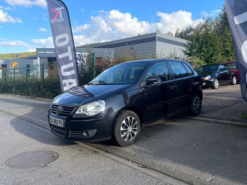 VOLKSWAGEN POLO 1.2i 12V 64CV