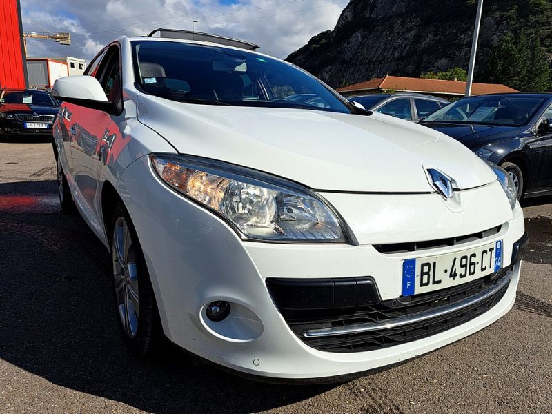 RENAULT MEGANE 2011