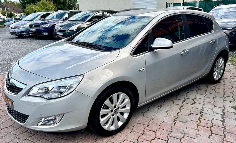 OPEL ASTRA J 1.4L Turbo 140cv SPORT / REVISEE_GARANTIE