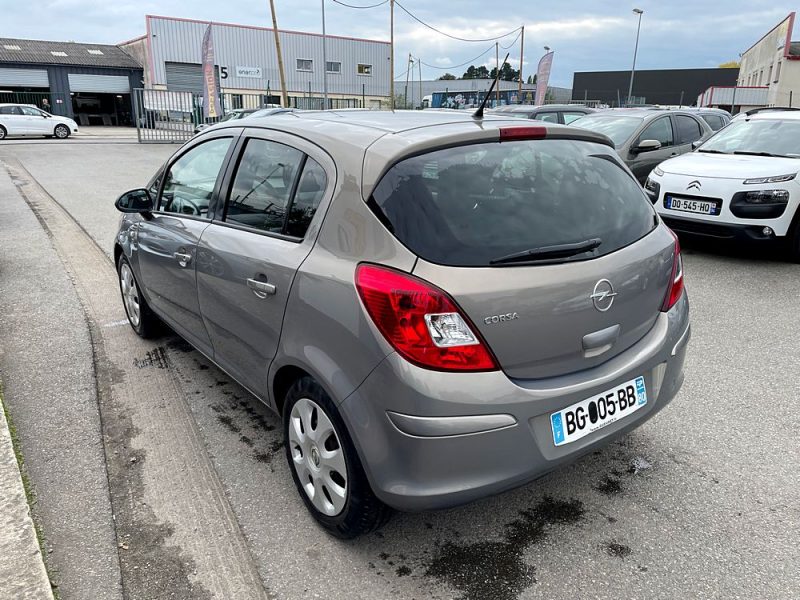 OPEL CORSA 2011