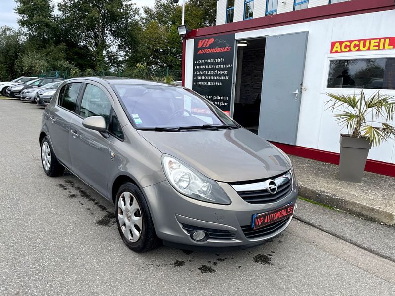 OPEL CORSA 2011