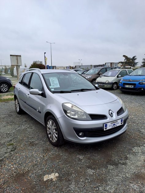 RENAULT CLIO 2009