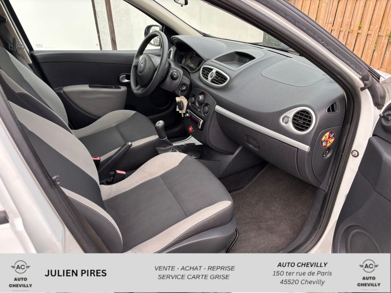 RENAULT CLIO III 1.2 Authentique