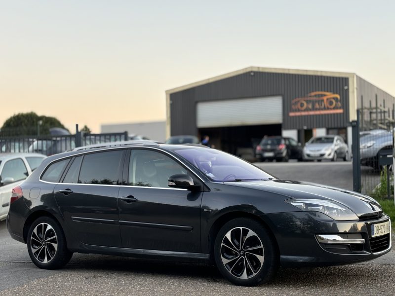 RENAULT LAGUNA III ESTATE 2.0 DCI 175CH ENERGY ECO2 BOSE EDITION