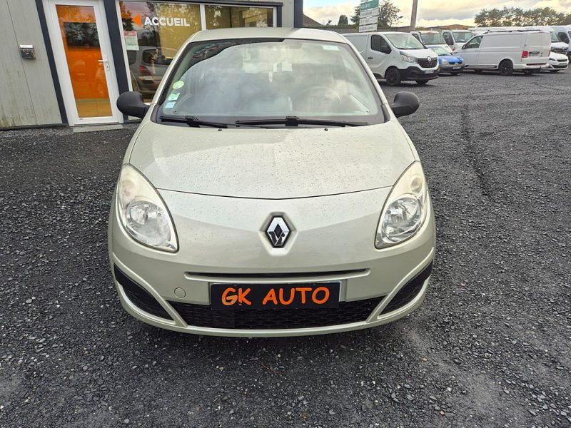 RENAULT TWINGO II 60cv AUTHENTIQUE 2008 143670 KM 