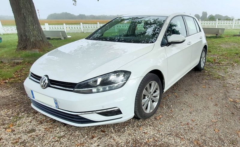 VOLKSWAGEN GOLF 1,6 TDI 115 CONFORT LINE