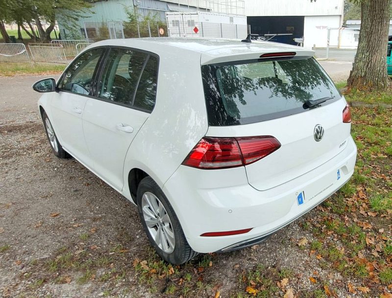 VOLKSWAGEN GOLF 1,6 TDI 115 CONFORT LINE