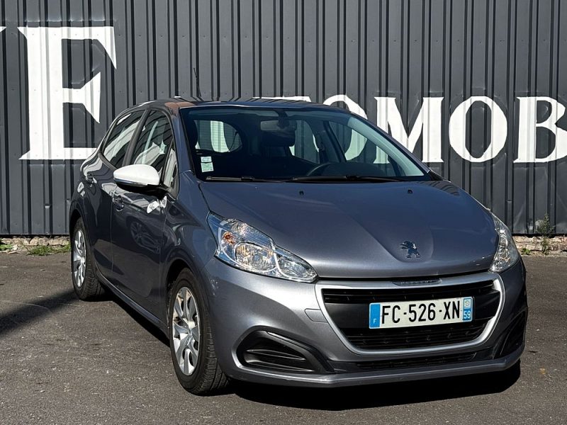 PEUGEOT 208  like 