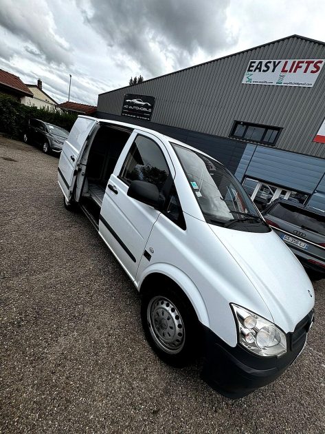 MERCEDES VITO 2012