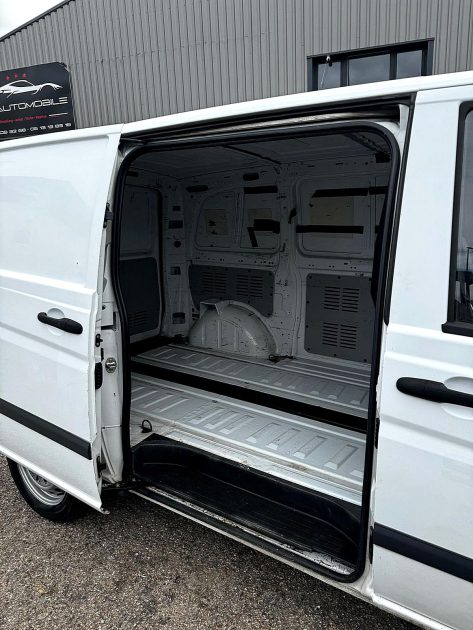 MERCEDES VITO 2012