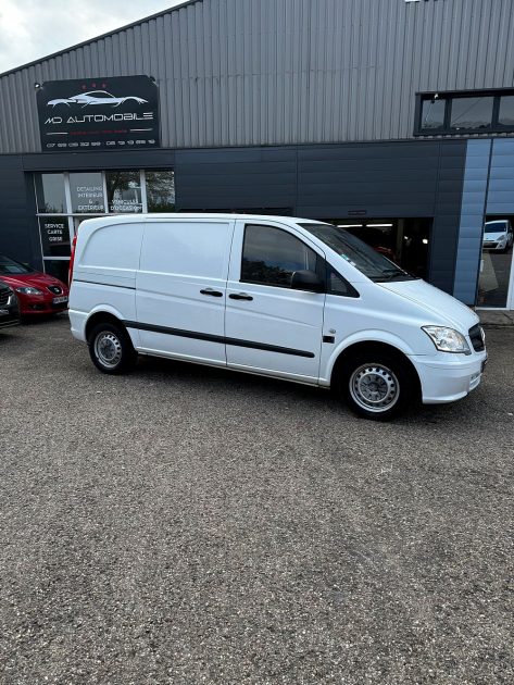 MERCEDES VITO 2012