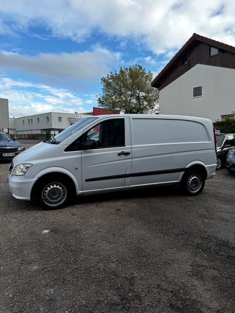 MERCEDES VITO 2012