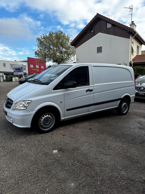 MERCEDES VITO 2012