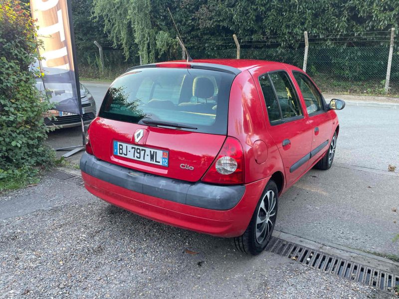 RENAULT CLIO II 1.2i 16V 75CV