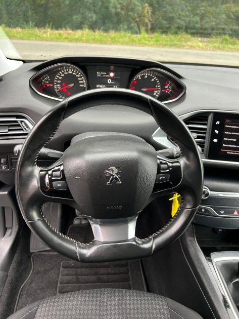 PEUGEOT 308 SW II 2019