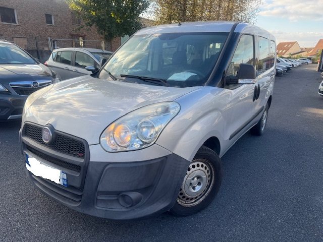 FIAT  DOBLO 2010