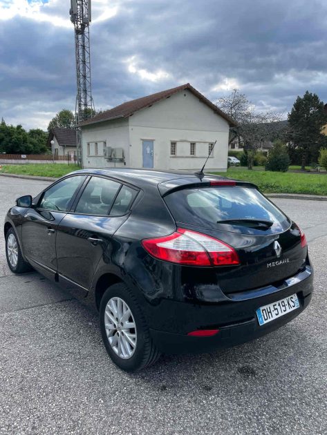 RENAULT MEGANE III garantie 12 mois