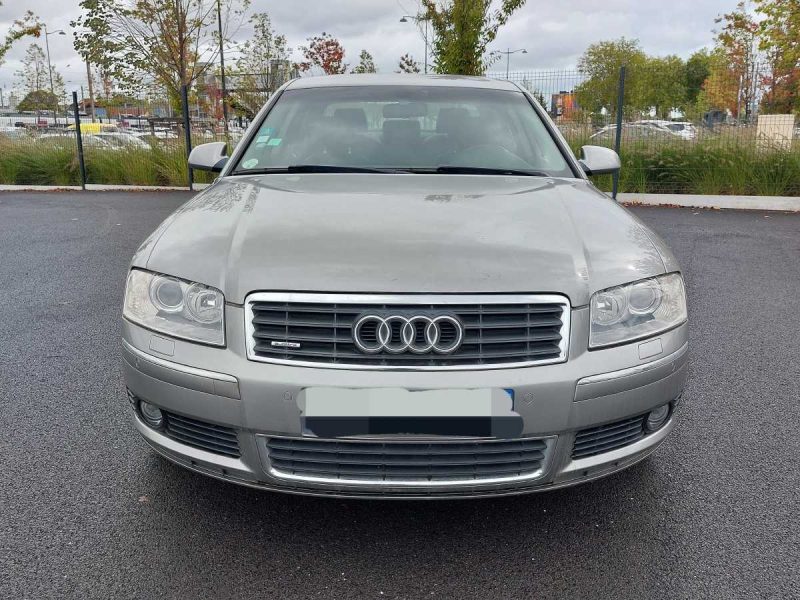 AUDI A8 2003