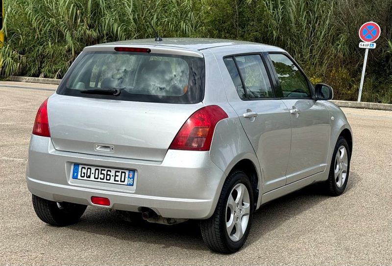 SUZUKI SWIFT 1.3 4x4 92 Ch