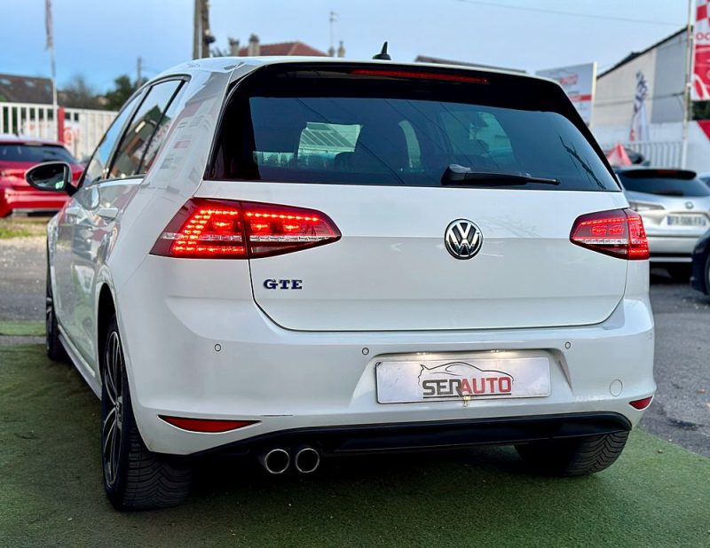 VOLKSWAGEN GOLF VII 2015