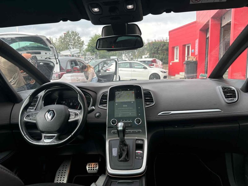 RENAULT GRAND SCENIC IV 2021