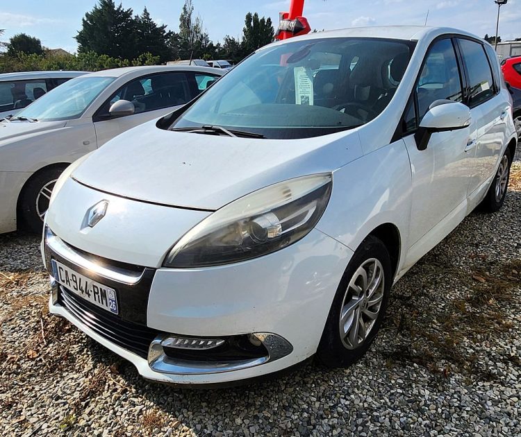 RENAULT SCENIC III 2012