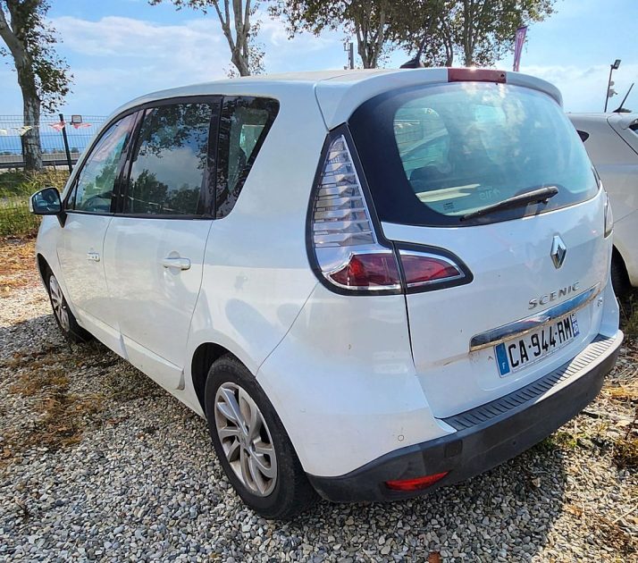 RENAULT SCENIC III 2012