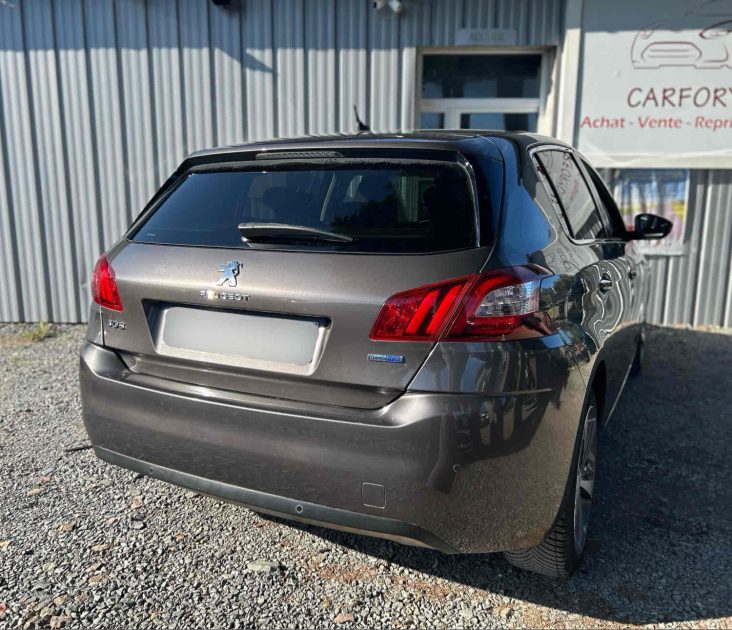 PEUGEOT 308 2015