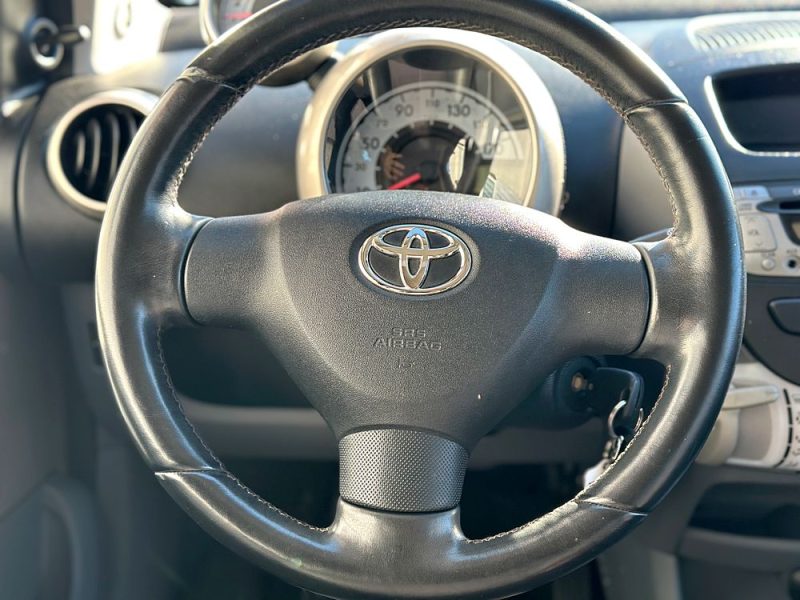 TOYOTA AYGO 2008