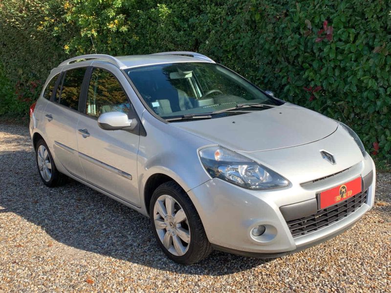 RENAULT CLIO 2010 1.5 dCi (86Ch)