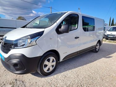 RENAULT TRAFIC 2017