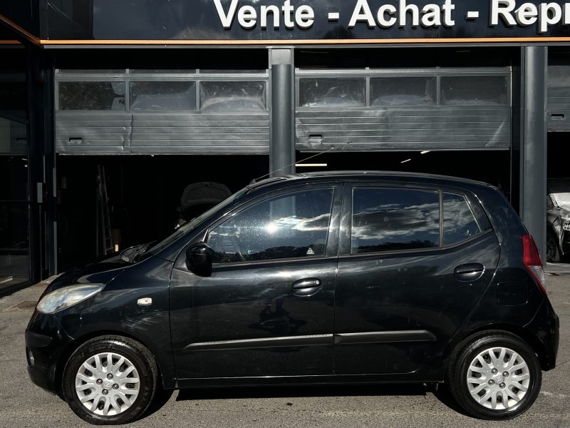 HYUNDAI i10 BOITE AUTOMATIQUE 1.1 67 Cv 5 PORTES CLIMATISATION BLUETOOTH - GARANTIE 1 AN