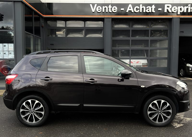 NISSAN QASHQAI PHASE 2 CONNECT EDITION 1.6 DCI 130 1ERE MAIN ECRAN CAMERA TOIT PANO - GARANTIE 1 AN