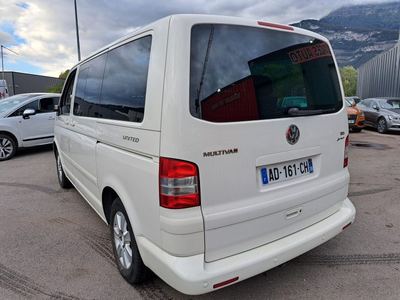 VOLKSWAGEN MULTIVAN 2009